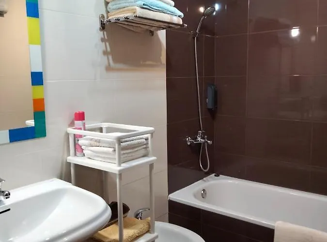 Solaina Parking Gratuito